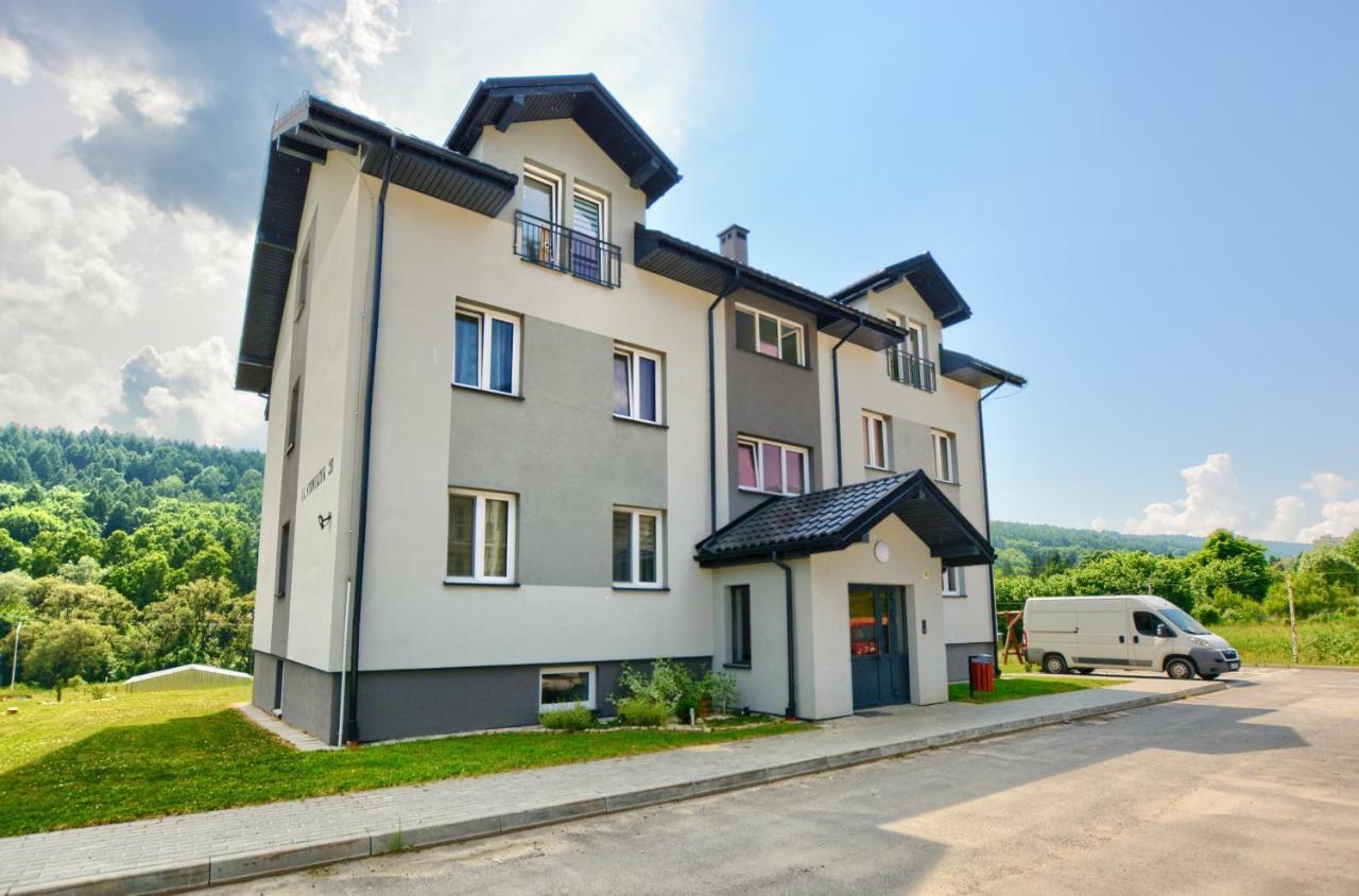 Apartament Glamour Ustrzyki Dolne Εξωτερικό φωτογραφία